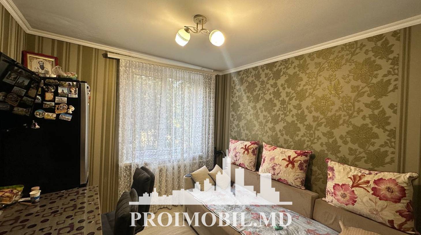 https://images.proimobil.md/AA9vDniR4ddrAvdqQ9kBGWspyndRyhmi0WhU1LCd1pU/watermark:0.75:so:0:30:0.39/resize:fill:1460:816:1/gravity:ce/bG9jYWw6Ly8vZXN0YXRlL2xyL2M2YjQ0ZDczLTAyYWQtNDBmZC04NTU3LWZjMjI3OGU1MTJiOC5qcGVn