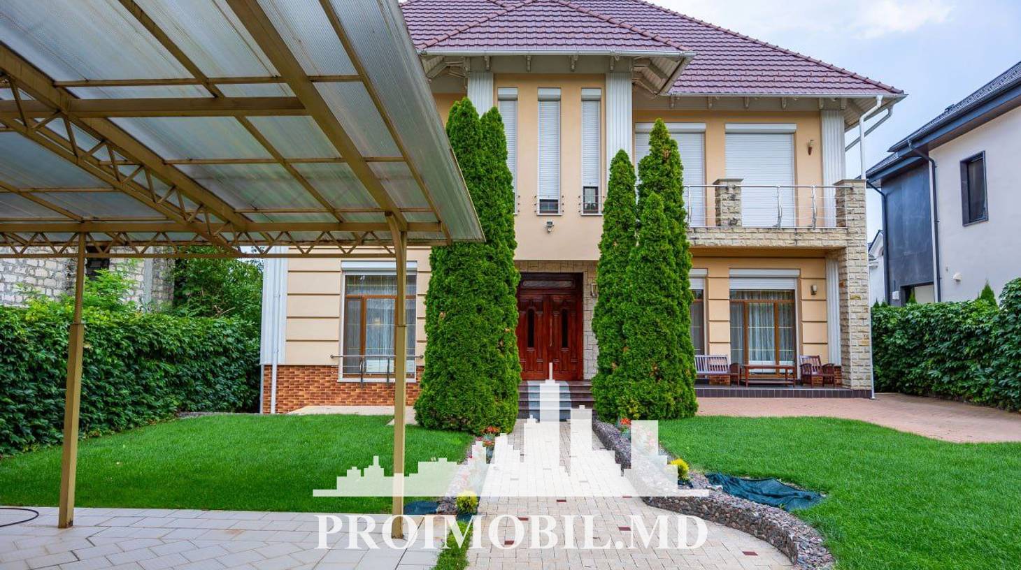 https://images.proimobil.md/AABmoUji5fyD8ojgKKt_d38UlagmqJqoukxtCnLWSEM/watermark:0.75:so:0:30:0.39/resize:fill:1460:816:1/gravity:ce/bG9jYWw6Ly8vZXN0YXRlL2xyL2FlNmZmMzk2LTg1NzctNDhjYy1iNTI2LTU4YThlZDk1MzcyYS5qcGVn