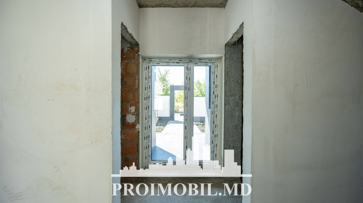https://images.proimobil.md/AEARujl8VNPNzufk53qCXq3u7B7CLDoRe4FCp6LFTO4/watermark:0.75:so:0:30:0.39/resize:fill:1460:816:1/gravity:ce/bG9jYWw6Ly8vZXN0YXRlL2xyL2Q3M2FiNWQ4LTMxYTAtNDM5ZC04N2RiLTc3MTcyMjYwYjJhOS5qcGVn