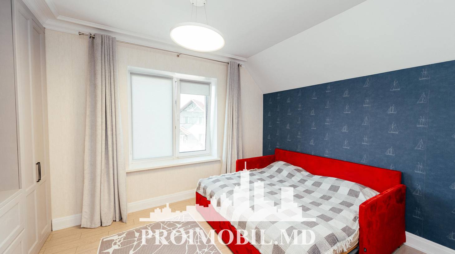 https://images.proimobil.md/AHOGK44HU2P1D3WHFtPBZVdLFy3RzF9Sng4kLQkpdTs/watermark:0.75:so:0:30:0.39/resize:fill:1460:816:1/gravity:ce/bG9jYWw6Ly8vZXN0YXRlL2xyL2EyZWQ1MDg1LTBlNTYtNGM1Ni1hNTQ0LTEwOTEzNzUxZDczNy5qcGVn