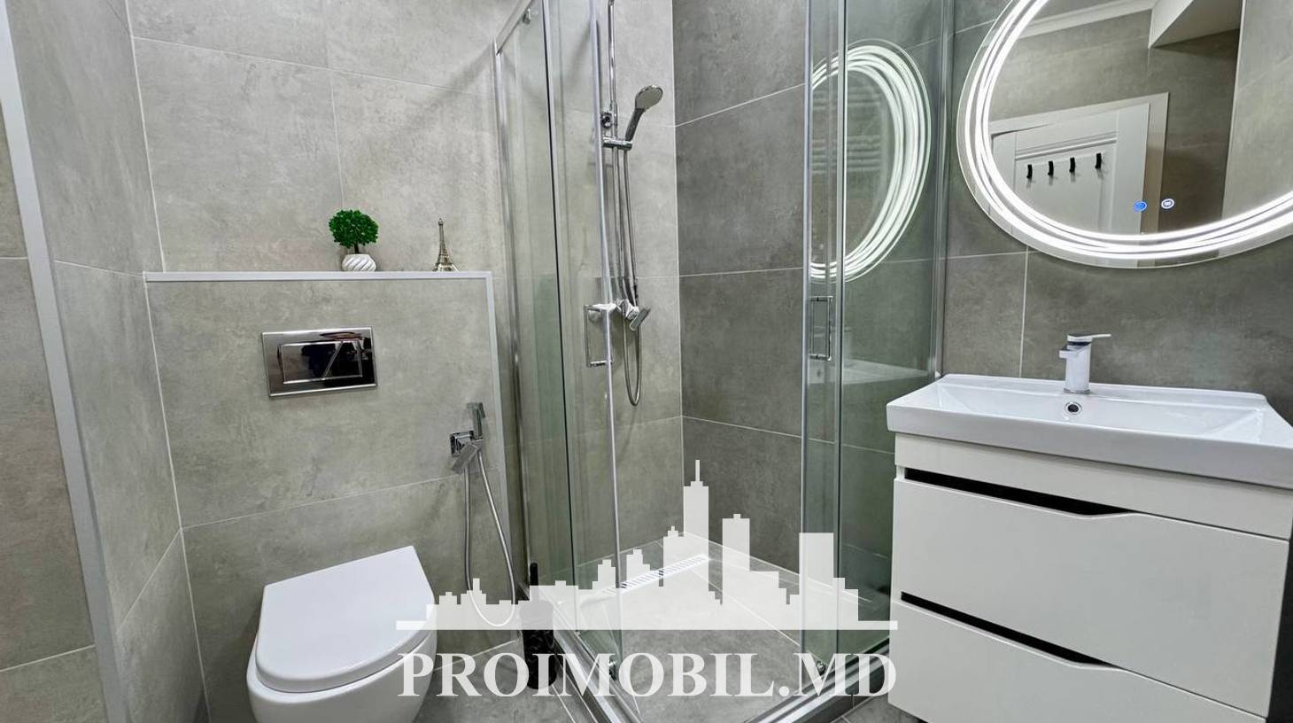 https://images.proimobil.md/AIMiZHNYWM-smlVKj6Uaxq9Yx-yJRhtn_ypW0F1FJlk/watermark:0.75:so:0:30:0.39/resize:fill:1460:816:1/gravity:ce/bG9jYWw6Ly8vZXN0YXRlL2xyL2ZiZjMzYWRlLTEwZjctNGIzNi04MDYzLTdhOWY4OWFmMDE3YS5qcGVn