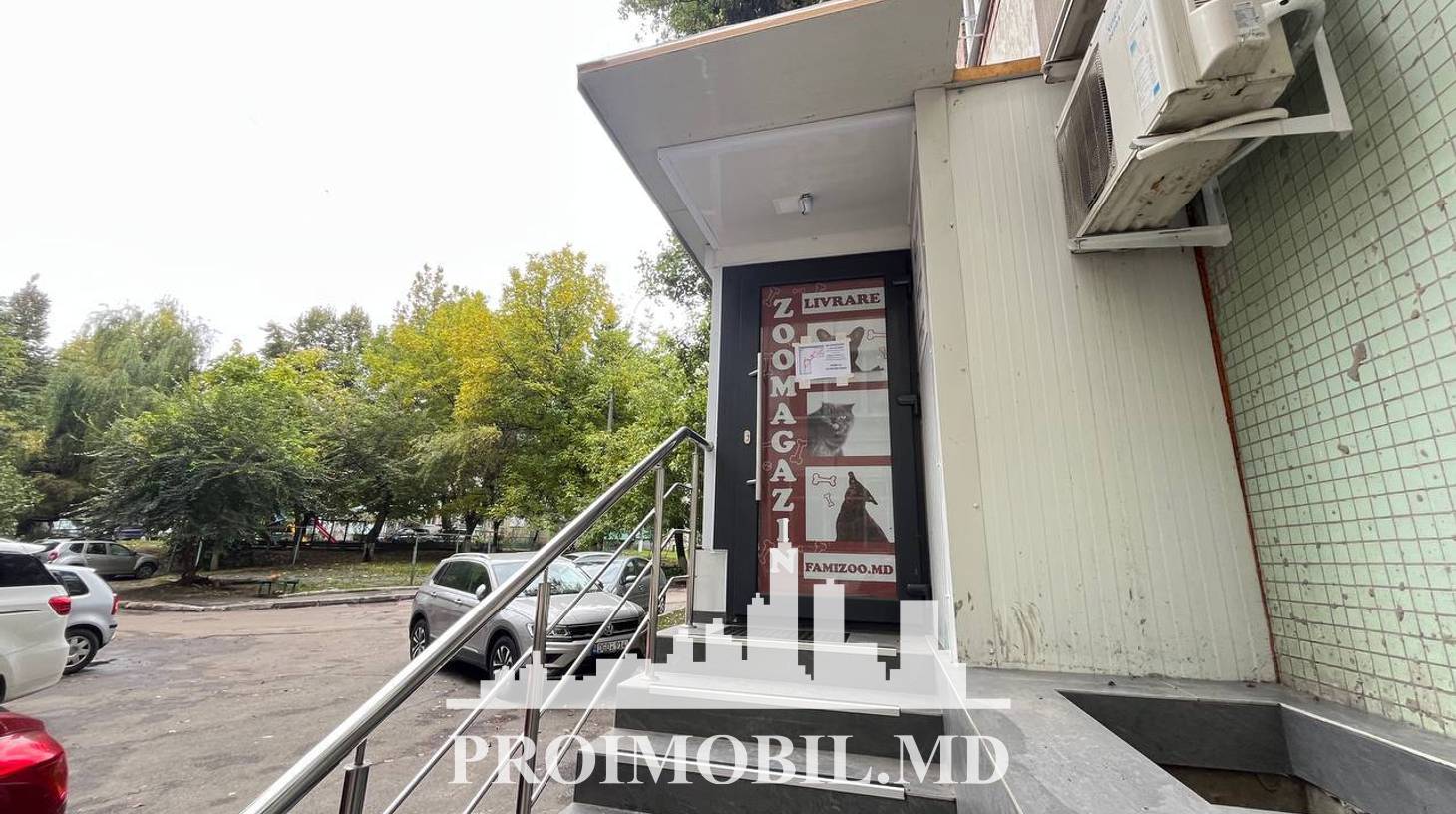 https://images.proimobil.md/AOMkuZ1QUfTII3z2yE1dILT1IVJDsKcYd9zjqcYyWAc/watermark:0.75:so:0:30:0.39/resize:fill:1460:816:1/gravity:ce/bG9jYWw6Ly8vZXN0YXRlL2xyLzM0MzVkMmY5LTlmOTYtNGQyMS1hMjE5LWJjYTU4MTRlOTI1YS5qcGVn