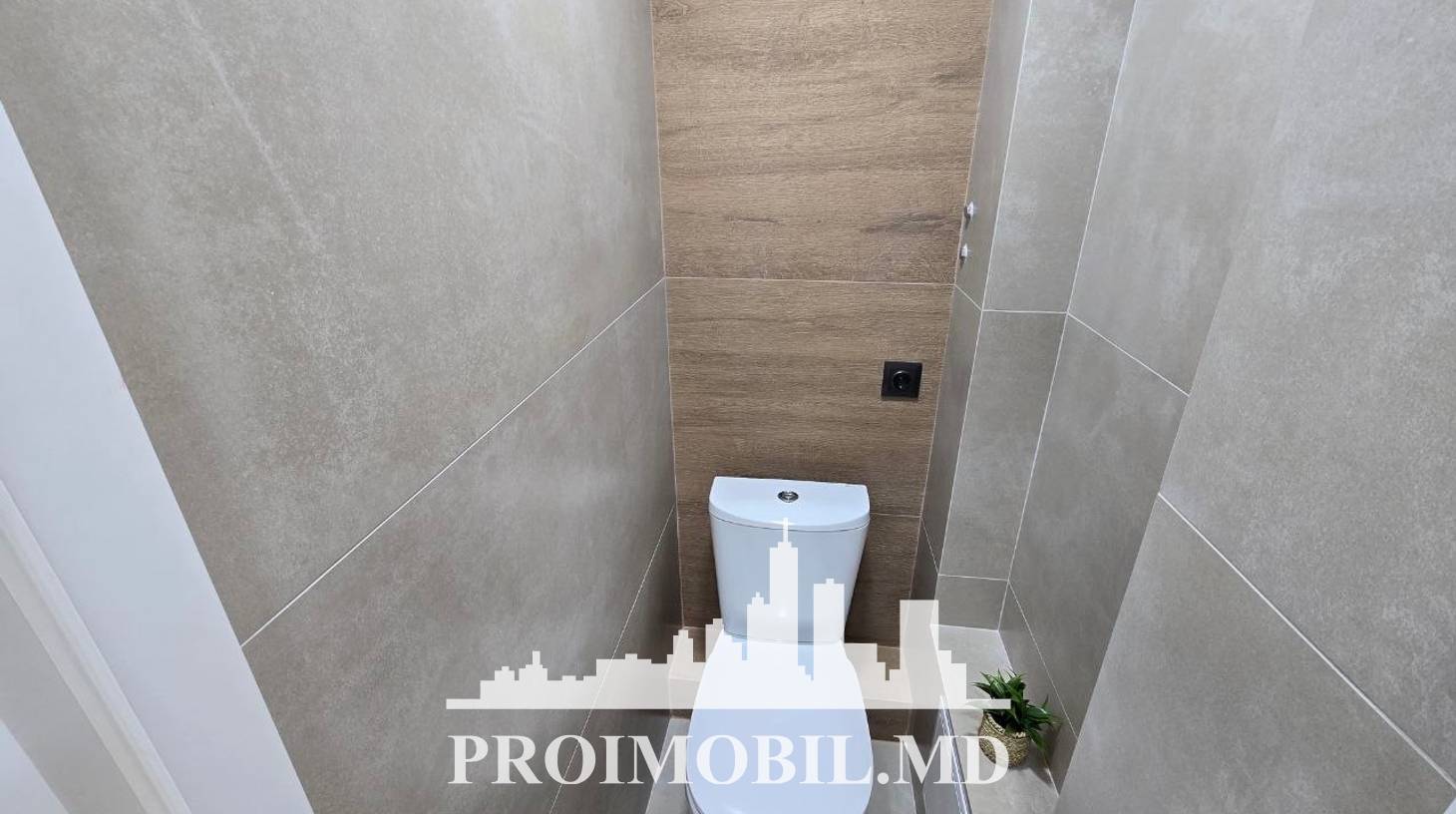 https://images.proimobil.md/AQupOdR4dUhX5AzoShqIXjbJ1J3mizhkcDrPn9kTBGg/watermark:0.75:so:0:30:0.39/resize:fill:1460:816:1/gravity:ce/bG9jYWw6Ly8vZXN0YXRlL2xyLzZhZTlmOTYwLTk0ZTAtNDA5NC1hYTVmLTI2Mjc2NzYzOGU4Zi5qcGVn