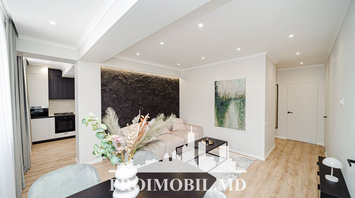 https://images.proimobil.md/ARRh4X6h-O-lXzQiAVebuCFJzRC5_U2Skumc_tArzTo/watermark:0.75:so:0:30:0.39/resize:fill:1460:816:1/gravity:ce/bG9jYWw6Ly8vZXN0YXRlL2xyLzk0MTc0MWQxLWZhMGUtNDhkMi1iMDA0LWYyNDk0Yjc2ZWM4Mi5qcGVn