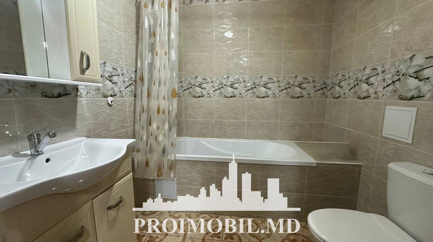 https://images.proimobil.md/ASoA1YNKBWvWRWGOKbO9SZ9owp17URSw-4nfafIAbnw/watermark:0.75:so:0:30:0.39/resize:fill:1460:816:1/gravity:ce/bG9jYWw6Ly8vZXN0YXRlL2xyL2ZjZTQyOWY1LThjNmItNGIzNS05ZWU2LTUzNDIxYTAxOTk0Yy5qcGVn