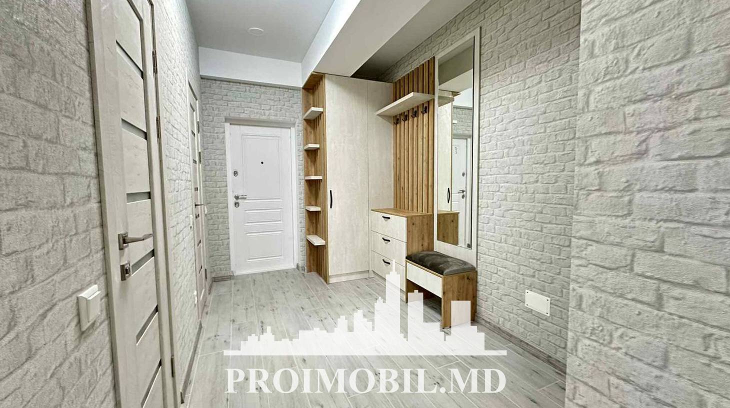 https://images.proimobil.md/ATHRvz2vTRzbViAqk2r6-fqDFK2K4Sy9yqzFqz7_oh0/watermark:0.75:so:0:30:0.39/resize:fill:1460:816:1/gravity:ce/bG9jYWw6Ly8vZXN0YXRlL2xyL2JhMmM0OWNlLWE1NGItNGQ5YS05YjBiLWUyY2I5NWZmYmJmNi5qcGVn