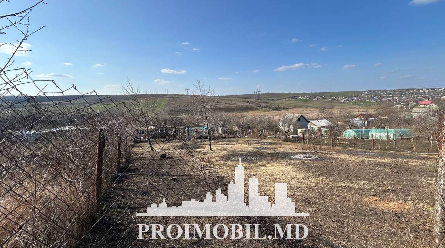 https://images.proimobil.md/AVHxlfT5YI0q1Xbb-ZoiAF4ln43Gxab6stzrnGQyBXU/watermark:0.75:so:0:30:0.39/resize:fill:1460:816:1/gravity:ce/bG9jYWw6Ly8vZXN0YXRlL2xyLzM5YTNjY2FhLTc0NGEtNDA3NC1iOWRlLWU3ODRkYmU5ODRiZC5qcGVn