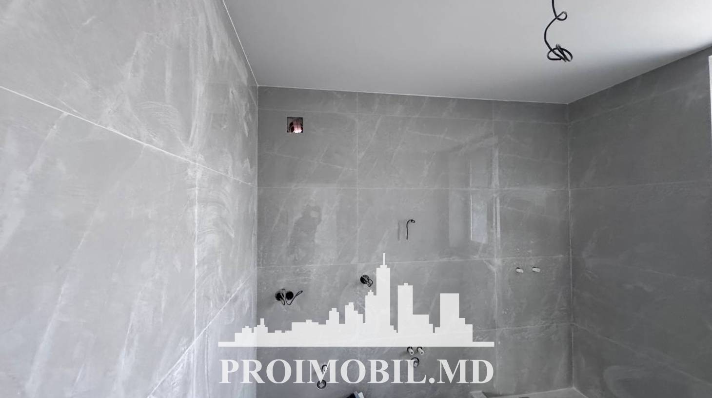 https://images.proimobil.md/AZ8g_8-QuLK-t7qMTVke5rm-95pWrfKoPC_6ldwjEsM/watermark:0.75:so:0:30:0.39/resize:fill:1460:816:1/gravity:ce/bG9jYWw6Ly8vZXN0YXRlL2xyLzE1NjQ3YWNjLTEwZTctNGI3MC1hMTM3LWMyNDgwMjM4NGUwYy5qcGVn