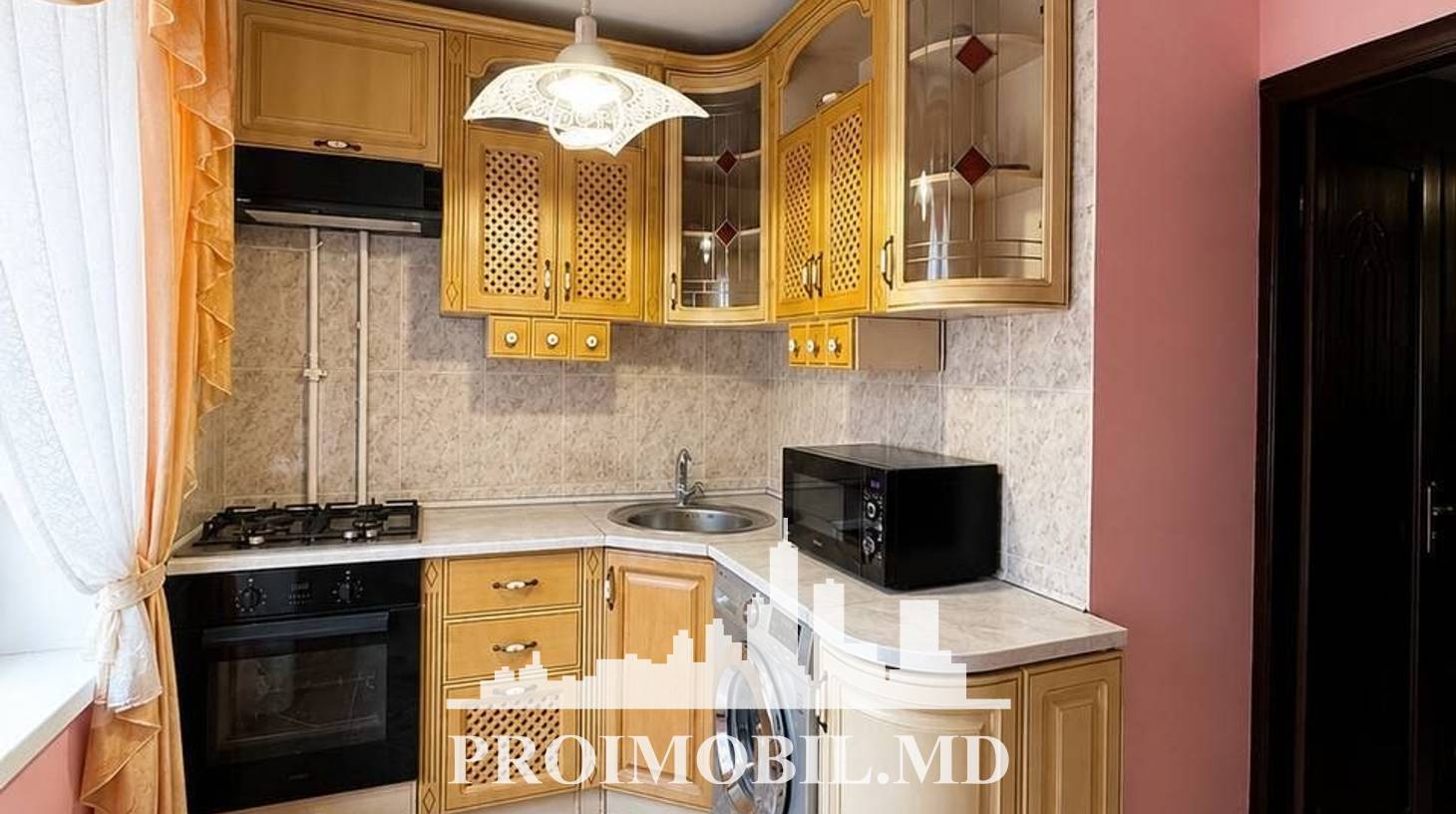 https://images.proimobil.md/AhghKAZfhah4H58kym8oZVNY6Rmib0SV0CHc9lv_zQI/watermark:0.75:so:0:30:0.39/resize:fill:1460:816:1/gravity:ce/bG9jYWw6Ly8vZXN0YXRlL2xyLzI4ZTJlNTFlLWExMzUtNGE0Mi04MGEyLTY1MzJmNWE2ZWEyYS5qcGVn
