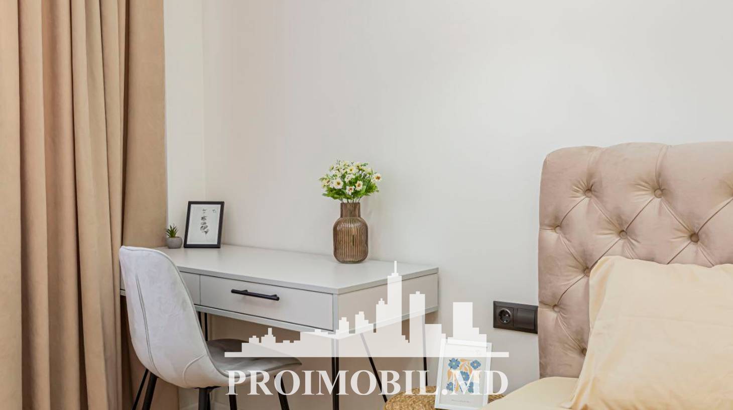 https://images.proimobil.md/AmOf2DBD4iEQdVHV0Ov3SFKPFIEx95i53ypvYIm4mSk/watermark:0.75:so:0:30:0.39/resize:fill:1460:816:1/gravity:ce/bG9jYWw6Ly8vZXN0YXRlL2xyLzMxYWRkYjIyLWJlYjItNDI0Zi05M2ZiLTM3ODU0NzlmZTFiZi5qcGVn