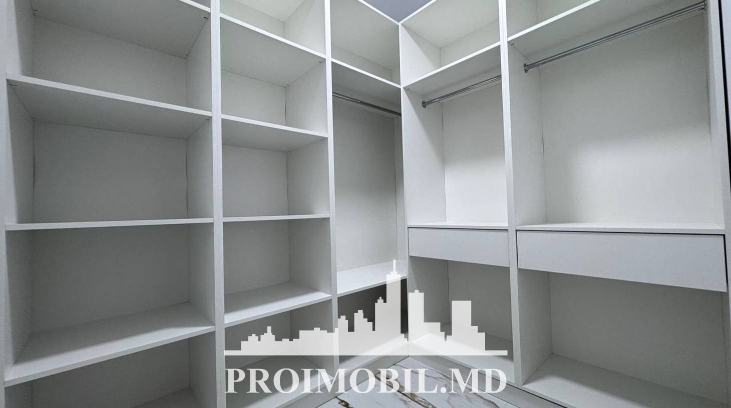 https://images.proimobil.md/AoWFha1_hVYS7JDjqlVZnqYUVbdx7TG3xrxw8d4Okd4/watermark:0.75:so:0:30:0.39/resize:fill:1460:816:1/gravity:ce/bG9jYWw6Ly8vZXN0YXRlL2xyL2M0MDIxMmVjLWVjZjAtNDc3ZC1hMGM4LWU0NDE3N2I5OTJhZC5qcGVn
