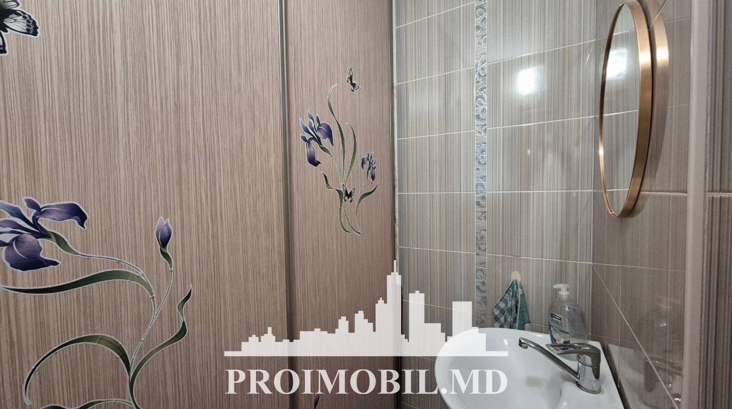 https://images.proimobil.md/AuttiLYzIgusBW-q-mX2B9YifdGgsXhxiPpXPGS70uo/watermark:0.75:so:0:30:0.39/resize:fill:1460:816:1/gravity:ce/bG9jYWw6Ly8vZXN0YXRlL2xyL2VjNTRjMDUzLWRjYTUtNDA4OC1hNjYzLTIwOTg0ZDAzZDk3ZS5qcGVn