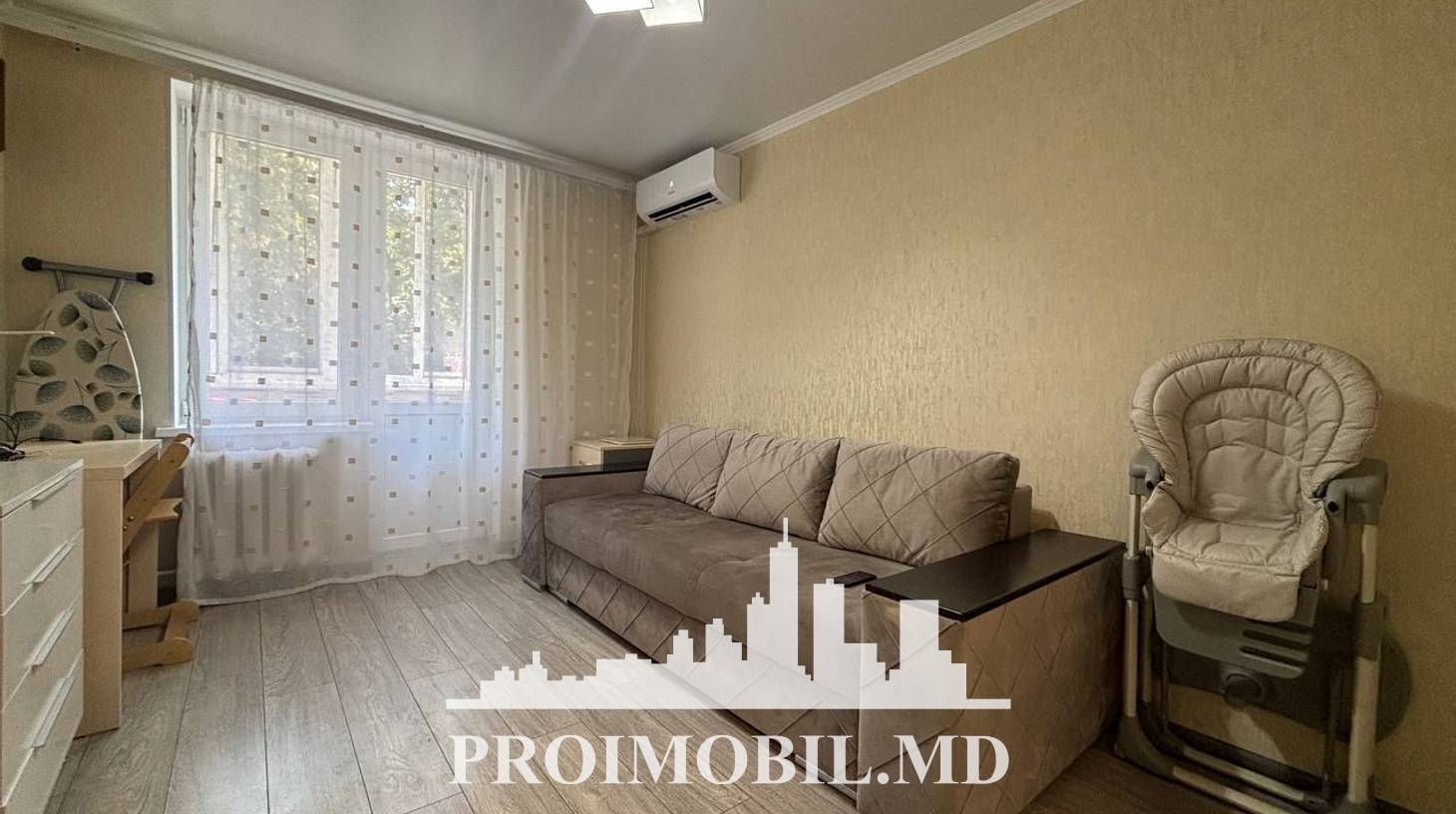 https://images.proimobil.md/AvObYIpxV5RQW9FYYF7dEj8gsPFnNESiU2T3K_9xDpA/watermark:0.75:so:0:30:0.39/resize:fill:1460:816:1/gravity:ce/bG9jYWw6Ly8vZXN0YXRlL2xyL2M4YzI1NjExLTE2ZTQtNDUwYS04NTQ2LTc0YWMzZWVkN2QyNC5qcGVn