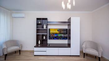 https://images.proimobil.md/Aw2V6LtSHf_h2ZTUv9JDd3Uwq1x-FpPyX4TrlfvrFdA/resize:fill:350:198:1/gravity:ce/bG9jYWw6Ly8vZXN0YXRlL2xyLzExYjY2NDMzLTYxM2EtNGFiNC05ODk5LTc2MjIzY2Q3YWNmZC5qcGVn