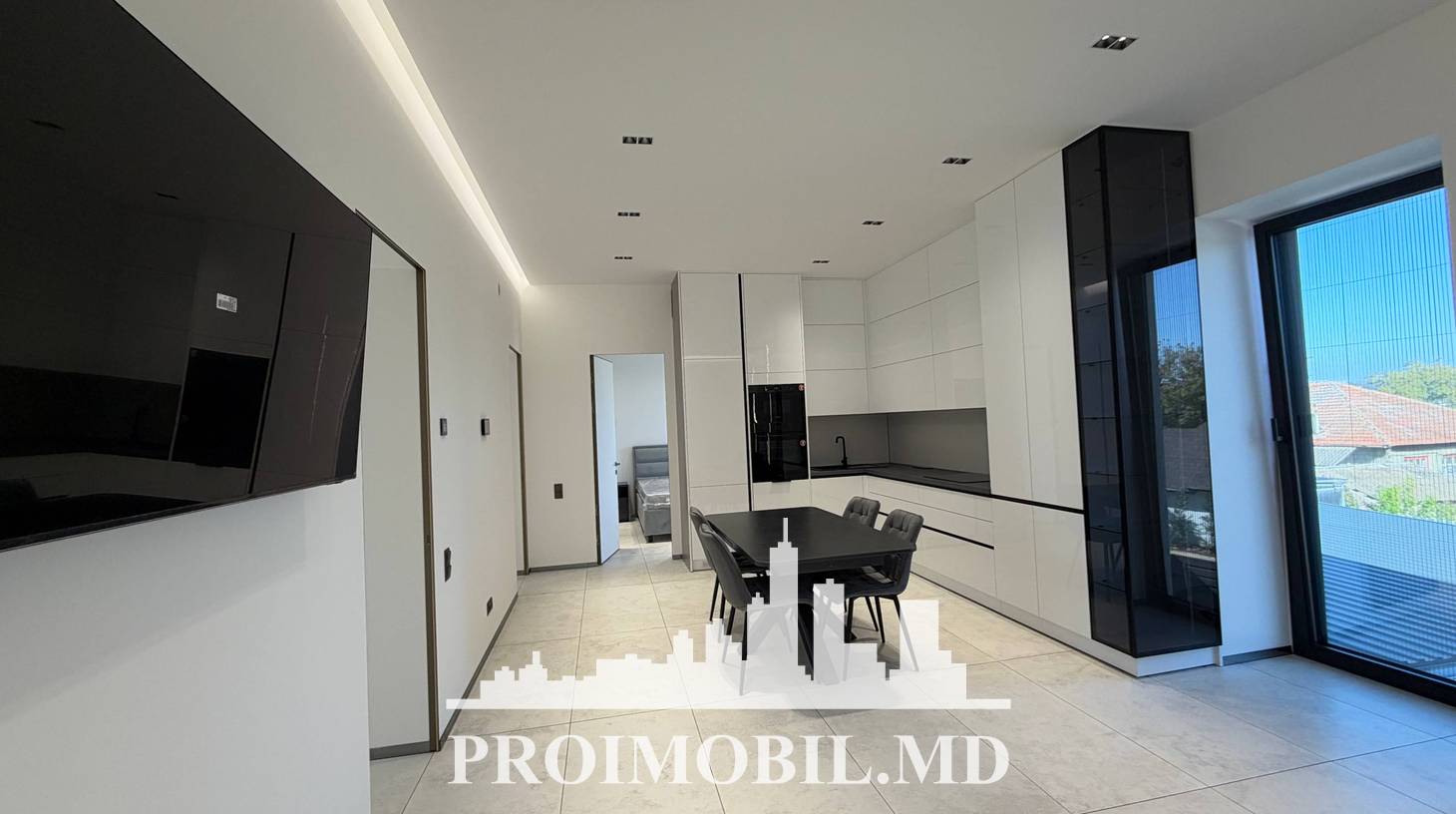 https://images.proimobil.md/AwlobI9-i1m6Dh1Odi4YnDojcXiPrPPkQHORxIU0fos/watermark:0.75:so:0:30:0.39/resize:fill:1460:816:1/gravity:ce/bG9jYWw6Ly8vZXN0YXRlL2xyLzY2YjczODM1LTkyYjAtNDdjMy05Y2RmLTI0ZTkzODI5YzkxNy5qcGVn