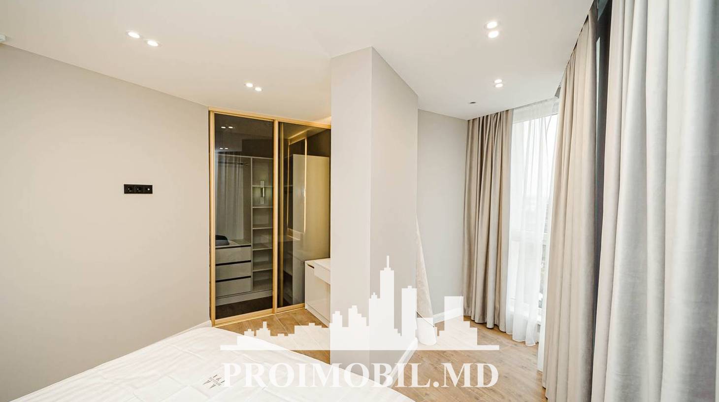 https://images.proimobil.md/B1B0PAMbb8kR_1Kh_LXyF2Aw2lyufbvLrSe9aZvJAz4/watermark:0.75:so:0:30:0.39/resize:fill:1460:816:1/gravity:ce/bG9jYWw6Ly8vZXN0YXRlL2xyL2UzNDQwNTJlLTA3YmEtNDA1ZC1iMDBmLTk5MzRhNjE0NDc0ZS5qcGVn