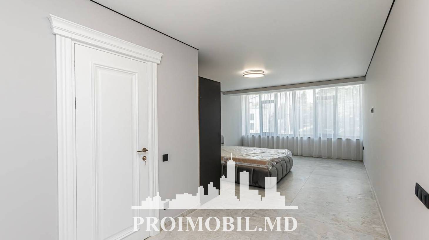 https://images.proimobil.md/B7zbmST4UZpxAd-PLoATqYQ8xRgR_YyDHJD-2syAgT0/watermark:0.75:so:0:30:0.39/resize:fill:1460:816:1/gravity:ce/bG9jYWw6Ly8vZXN0YXRlL2xyL2VkZGQ2MWFkLTAwMzktNGMwNS04ZDRhLTJjOWUyNjkyNWM5MS5qcGVn