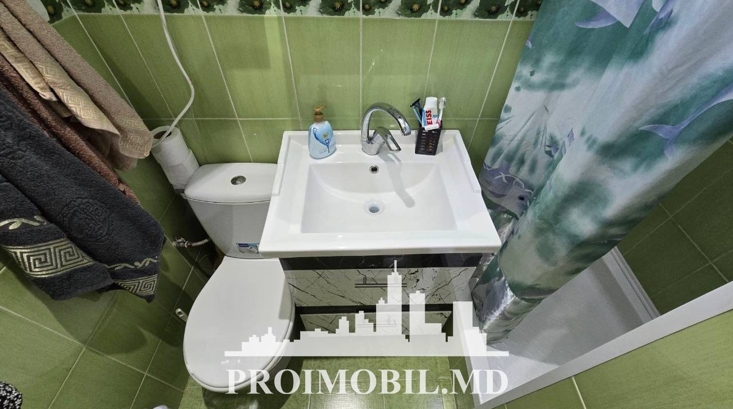 https://images.proimobil.md/B8U4SozKsDrpCvS2ahoKRidPsn9C_d9qKNlGyc91U1c/watermark:0.75:so:0:30:0.39/resize:fill:1460:816:1/gravity:ce/bG9jYWw6Ly8vZXN0YXRlL2xyLzRkMTVlNGVlLWU5ZmEtNDEzZi1iMTdhLTU4MjMyZjUzNWFmMS5qcGVn