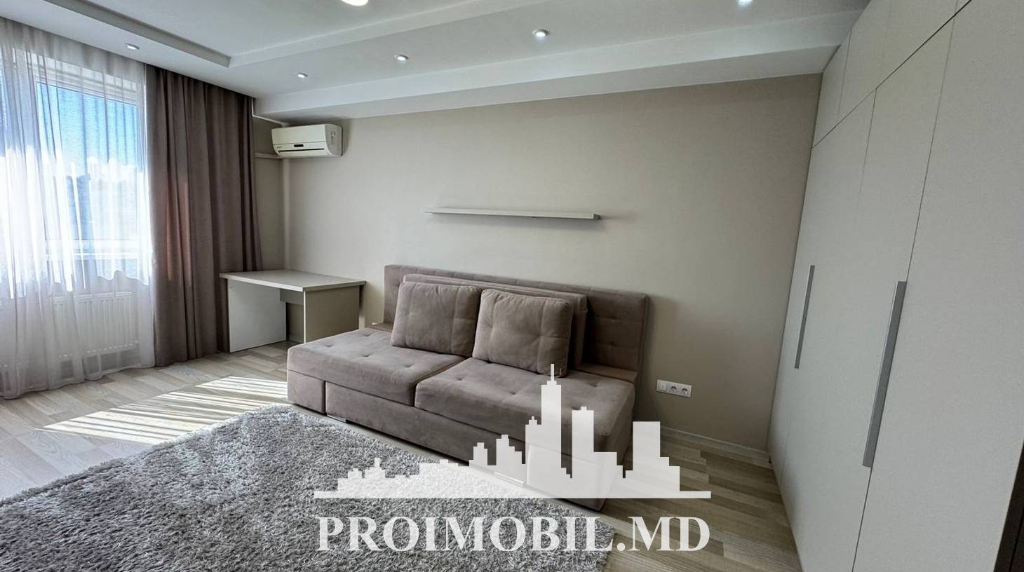 https://images.proimobil.md/B95ONskaXh3kNY-9L94PX_8_5uI0juxlsa6UafGAthg/watermark:0.75:so:0:30:0.39/resize:fill:1460:816:1/gravity:ce/bG9jYWw6Ly8vZXN0YXRlL2xyLzQxYjMxNDhjLWViNGItNDI4Yy04NWY4LTIzMWIzNWQ0MjhiOC5qcGVn