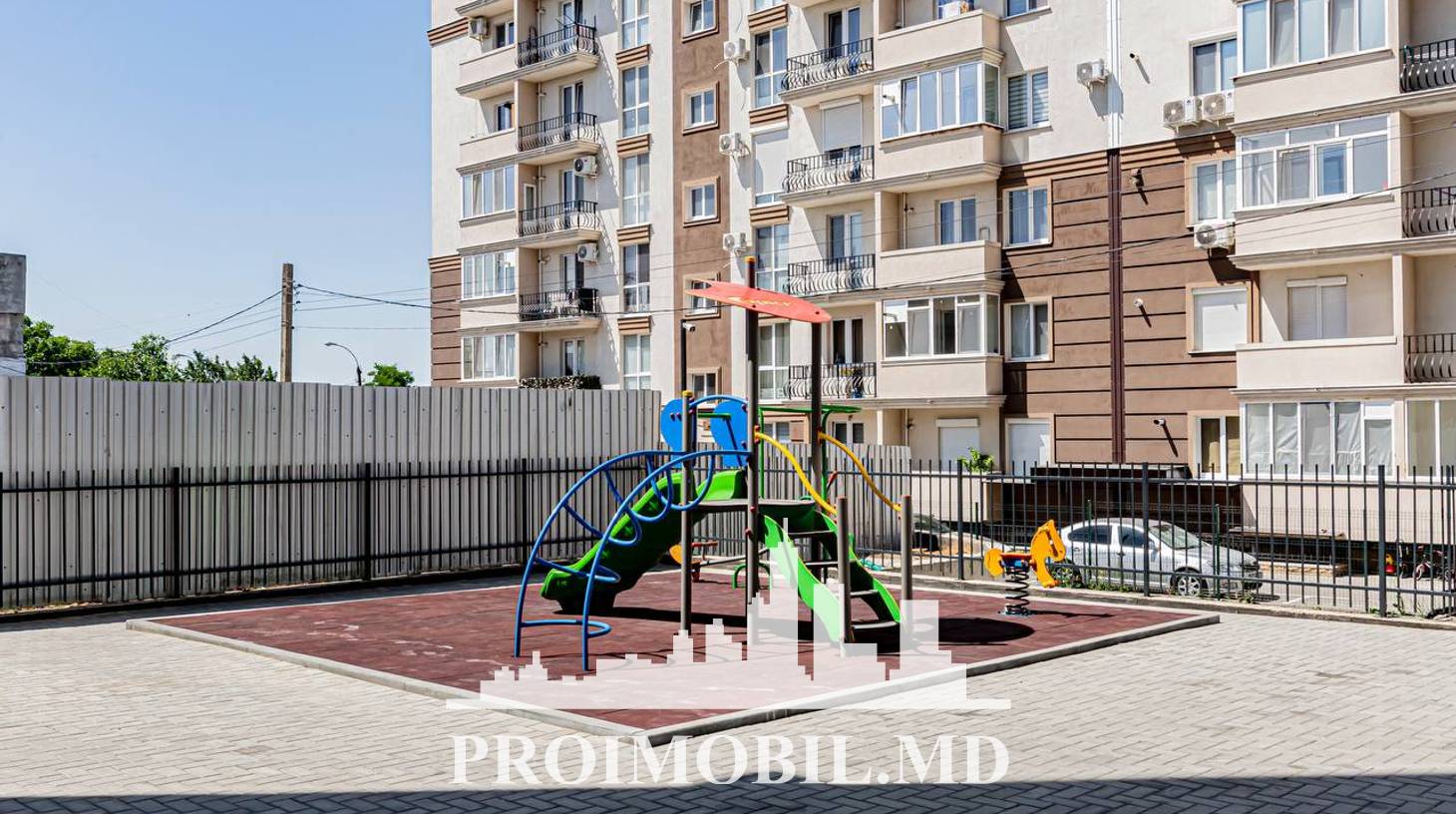 https://images.proimobil.md/BBMJHUEhsZuRYPnfU6lw7a_hZ3UxKXUuqoNbjHOLt8w/watermark:0.75:so:0:30:0.39/resize:fill:1460:816:1/gravity:ce/bG9jYWw6Ly8vZXN0YXRlL2xyLzJhMTYxMDk1LTNiMDUtNDZiNS04ZDIxLTk0MDcxOTZhYzIzMS5qcGVn