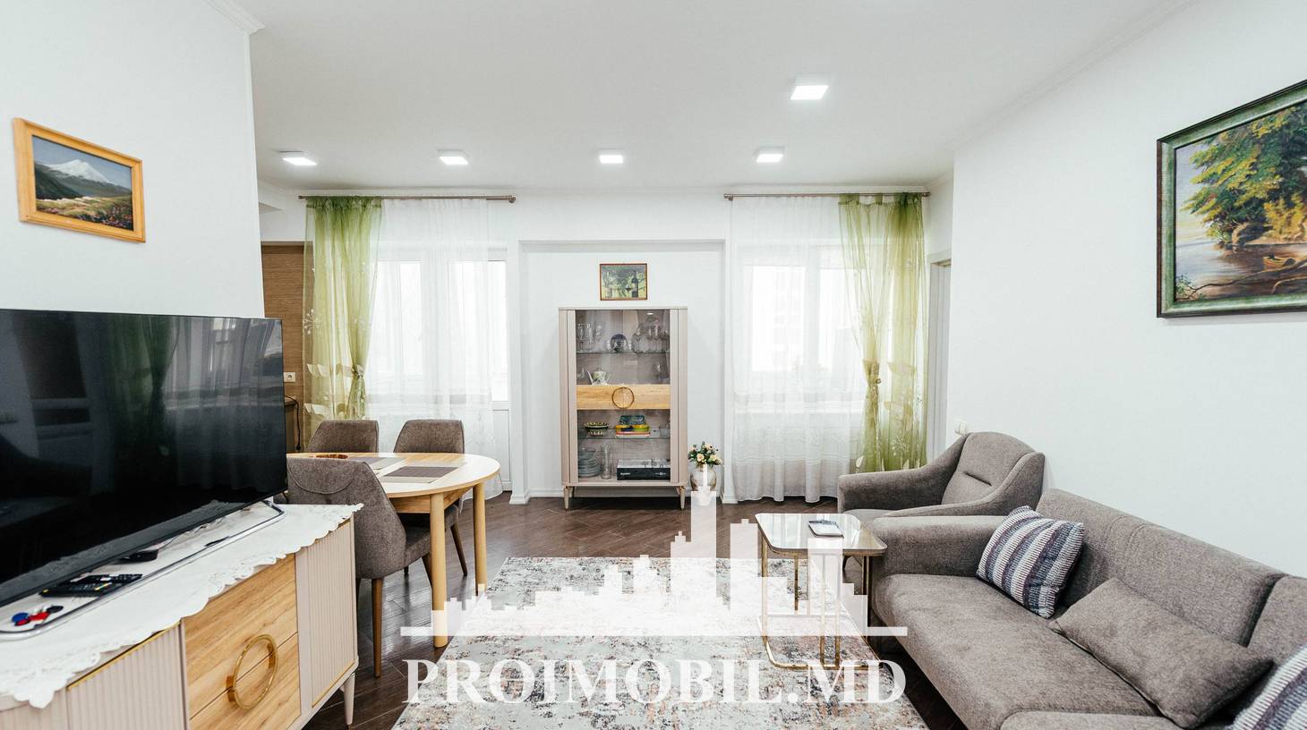 https://images.proimobil.md/BBnWC_BOhAMi1X1oBjQbLI8lOEFsFCx1ik--JXiw5uE/watermark:0.75:so:0:30:0.39/resize:fill:1460:816:1/gravity:ce/bG9jYWw6Ly8vZXN0YXRlL2xyLzczNzdmNmZmLTFiZTYtNGQ2Zi1iZWY1LWUzMzQ4NjZhNDdjZC5qcGVn