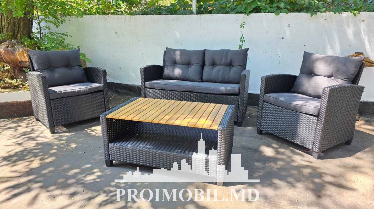 https://images.proimobil.md/BDRdvMbXNiI8DE9WQML6YxRJBx5YmVMxhA9PXwezF2w/watermark:0.75:so:0:30:0.39/resize:fill:1460:816:1/gravity:ce/bG9jYWw6Ly8vZXN0YXRlL2xyLzhmMmJlZjJhLTY4ZjktNDU4Mi1hY2E4LTNlYjU5MmExMTYwMS5qcGVn