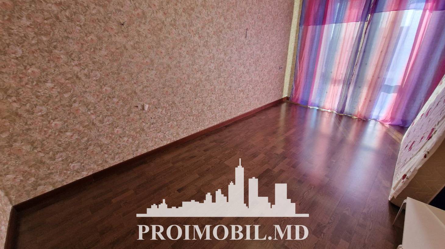 https://images.proimobil.md/BHPH21e5ALjl0OjveqLhWDtlgSvJZ_DUyxGQ1BT-bOw/watermark:0.75:so:0:30:0.39/resize:fill:1460:816:1/gravity:ce/bG9jYWw6Ly8vZXN0YXRlL2xyLzZkY2E5MjkxLTM4YjItNDI1ZS1hOGMzLWI2ZTI3OTJiZTE1NS5qcGVn