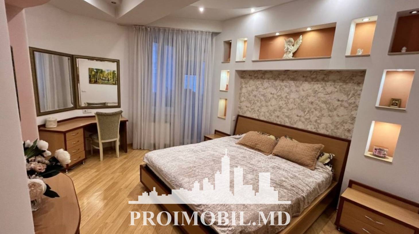 https://images.proimobil.md/BIZ20vf5_Rbttx4rOw3xivxMVnohPiIBDqXQPF5Wov0/watermark:0.75:so:0:30:0.39/resize:fill:1460:816:1/gravity:ce/bG9jYWw6Ly8vZXN0YXRlL2xyLzhiNjVlMGIyLTBmMTMtNGMyMC04NWQ5LWQ5OGVkMjM1MWI4NS5qcGVn