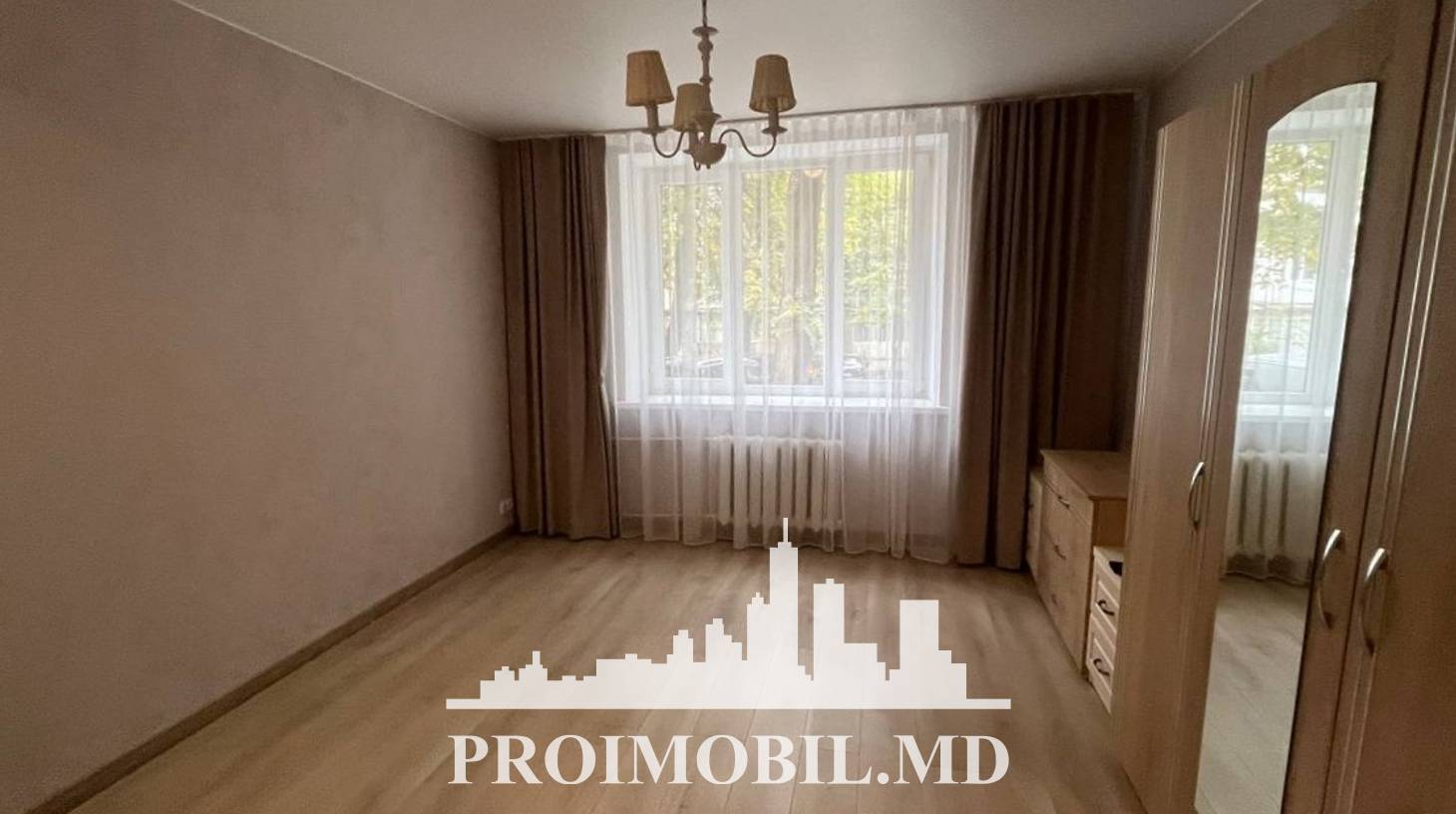 https://images.proimobil.md/BPisqHyaZDLqMu9D52_o4hbb5A6G7ZPNSyOsGcXwTh4/watermark:0.75:so:0:30:0.39/resize:fill:1460:816:1/gravity:ce/bG9jYWw6Ly8vZXN0YXRlL2xyL2JmOGJhZWQ1LTA5N2ItNGMwOS05ZWNmLWJkYWI0YzIxYzc3OS5qcGVn