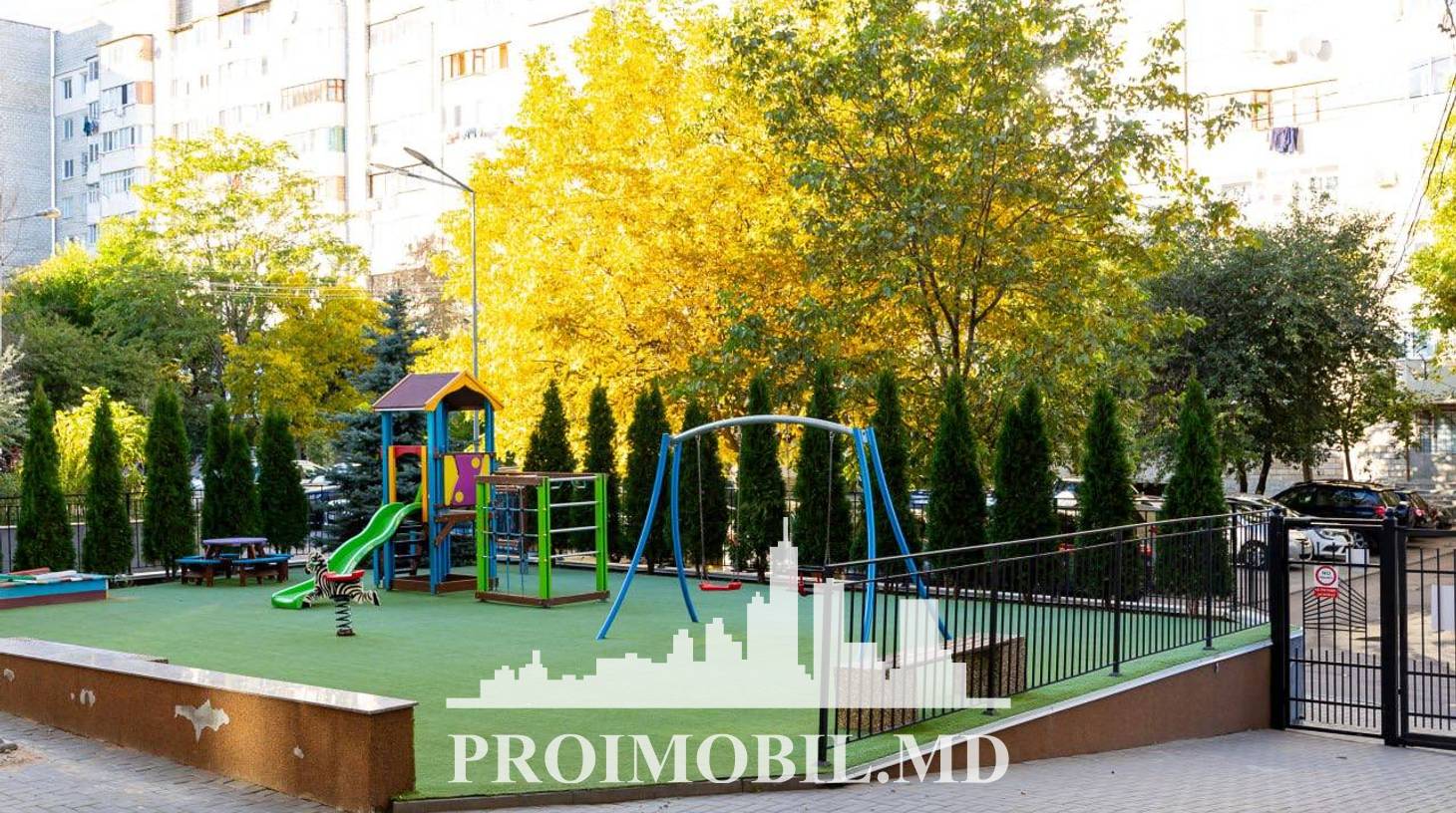 https://images.proimobil.md/BUfJLaP-eeXuM2Z8ZK7lYVXZeXdhRl3r0CjvzJiSYrk/watermark:0.75:so:0:30:0.39/resize:fill:1460:816:1/gravity:ce/bG9jYWw6Ly8vZXN0YXRlL2xyLzVmZDNmYjBhLTkwZDgtNGZkYi05NTMwLWJkNzI3OTY4YTQ0ZC5qcGVn