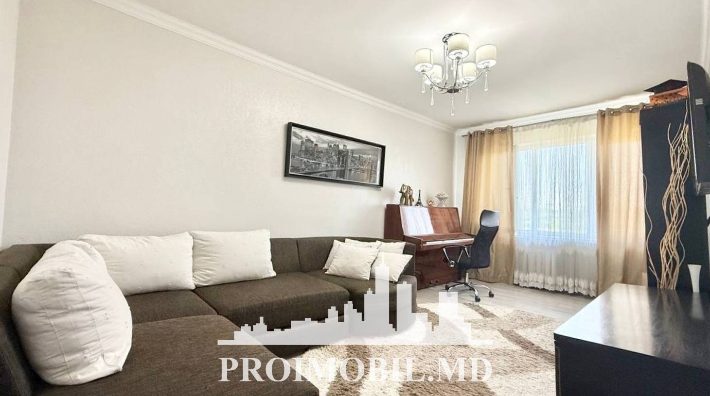 https://images.proimobil.md/B_QQmE5KaaS0q5t6XzDk12ZyVZ8ovoLU7vmZoHIzl5I/watermark:0.75:so:0:30:0.39/resize:fill:1460:816:1/gravity:ce/bG9jYWw6Ly8vZXN0YXRlL2xyLzg3OWJmZjQzLTZlZDAtNGJiOS1iOTRiLTJhZWE1MDMzM2IzNy5qcGVn