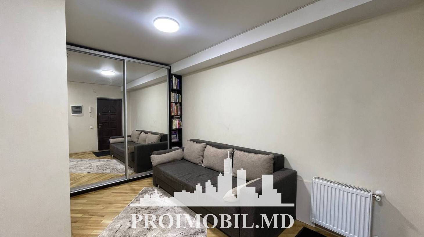 https://images.proimobil.md/Ba7C-RMwTE4Z7svGV4IcUDhx5OGZIhLIGsN-bZAj0jE/watermark:0.75:so:0:30:0.39/resize:fill:1460:816:1/gravity:ce/bG9jYWw6Ly8vZXN0YXRlL2xyL2FmYTg1MWZkLTg2YTAtNDM2OC05NmIxLTdlNGQxMDg3OTM2Ny5qcGVn