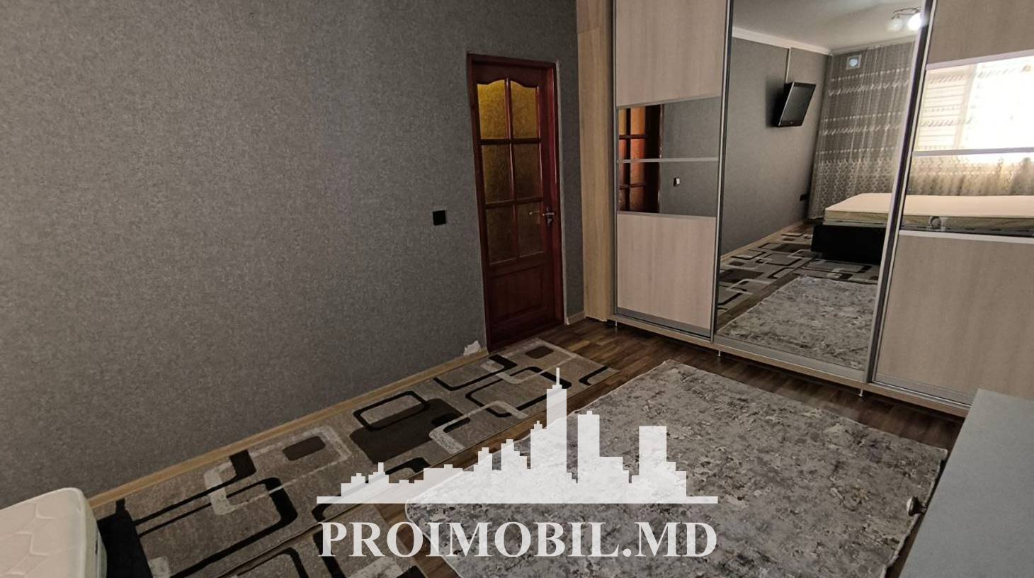 https://images.proimobil.md/BbNW6wYtn0jZ5H7E7Qnu7Slwnqu-SF16hkWfpMSWR7E/watermark:0.75:so:0:30:0.39/resize:fill:1460:816:1/gravity:ce/bG9jYWw6Ly8vZXN0YXRlL2xyLzRhMzQ3NmM1LWMxMWUtNDNjYi1hMmMzLTA4ZTIzZDc3MGYwNS5qcGVn