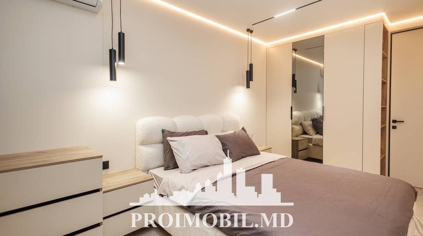 https://images.proimobil.md/BiQ7tx61TBGbZvnMlByn35ztEFNZ8dI4tOV5UH5oi9I/watermark:0.75:so:0:30:0.39/resize:fill:1460:816:1/gravity:ce/bG9jYWw6Ly8vZXN0YXRlL2xyLzFiZDYzMjE1LTA3ZWItNGQ4MC1iMjk3LTcwZDQzMzhmZDRkYy5qcGVn