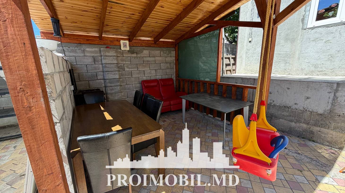 https://images.proimobil.md/BkV6VF71n_58VC6OMiiuXgqZ-47G0SFEaYlDARoq62Y/watermark:0.75:so:0:30:0.39/resize:fill:1460:816:1/gravity:ce/bG9jYWw6Ly8vZXN0YXRlL2xyL2U2YTdkMTE3LWFmM2MtNGMyMC1iZDkyLTkyZDE4OTg2MDgyNy5qcGVn