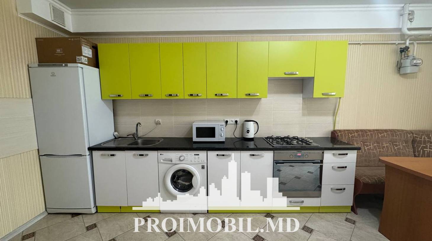 https://images.proimobil.md/Bkr0fNFzTtB7lURX1HZJoaFySlG9DzDuDnv0CD0be10/watermark:0.75:so:0:30:0.39/resize:fill:1460:816:1/gravity:ce/bG9jYWw6Ly8vZXN0YXRlL2xyLzZhM2EyMjM2LTg4ZmEtNDhhOS04NWRiLTMyZGU1YTRlODJkMi5qcGVn