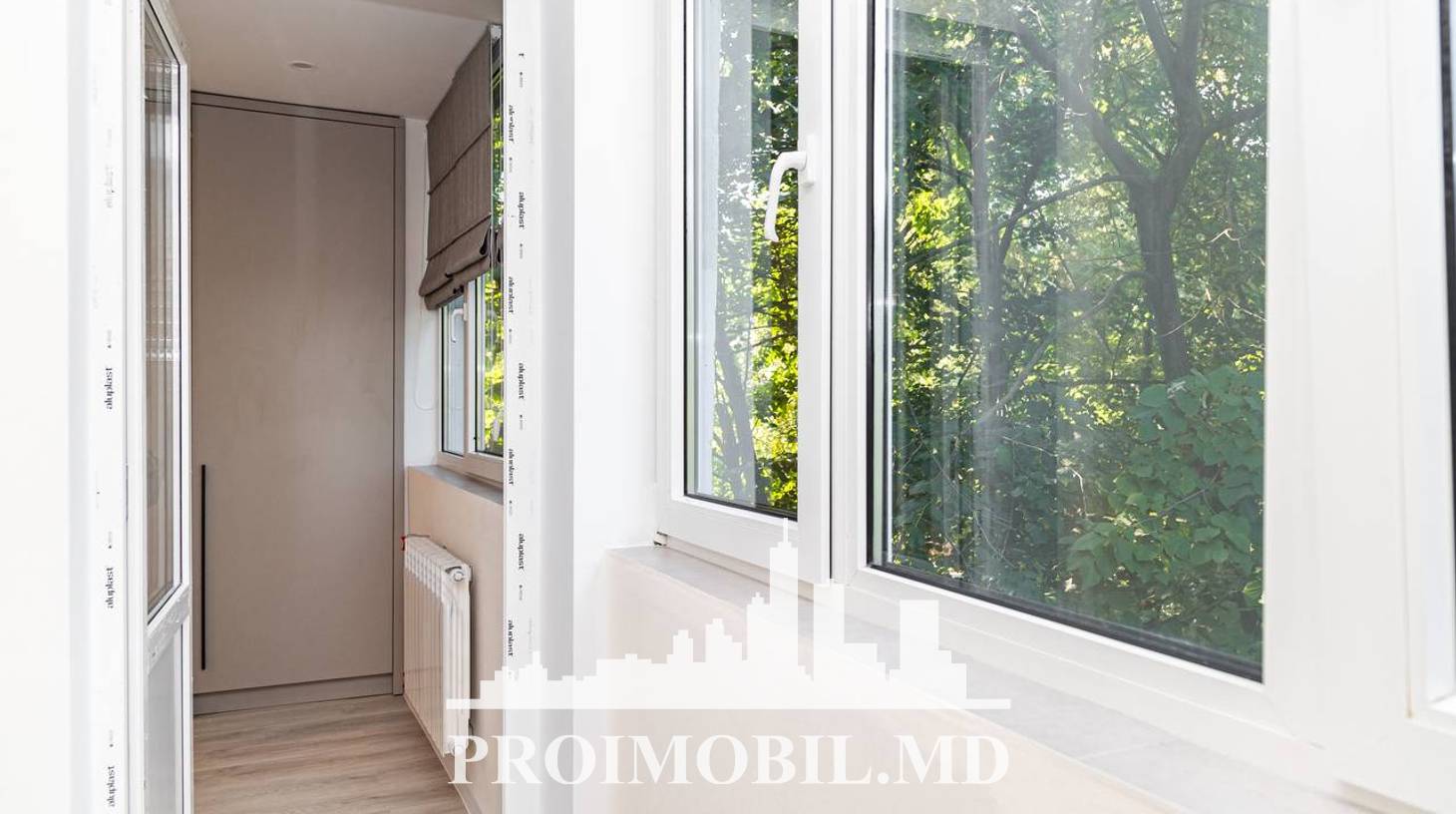 https://images.proimobil.md/BmzpzefbLLUbW17Vc3WK06kxpkAz-xYPxF7NYZqNepE/watermark:0.75:so:0:30:0.39/resize:fill:1460:816:1/gravity:ce/bG9jYWw6Ly8vZXN0YXRlL2xyLzcyY2Y1Yjk1LWU2M2ItNDA0MC1hMmVkLTFiMDJhMjQ0NzJmZC5qcGVn