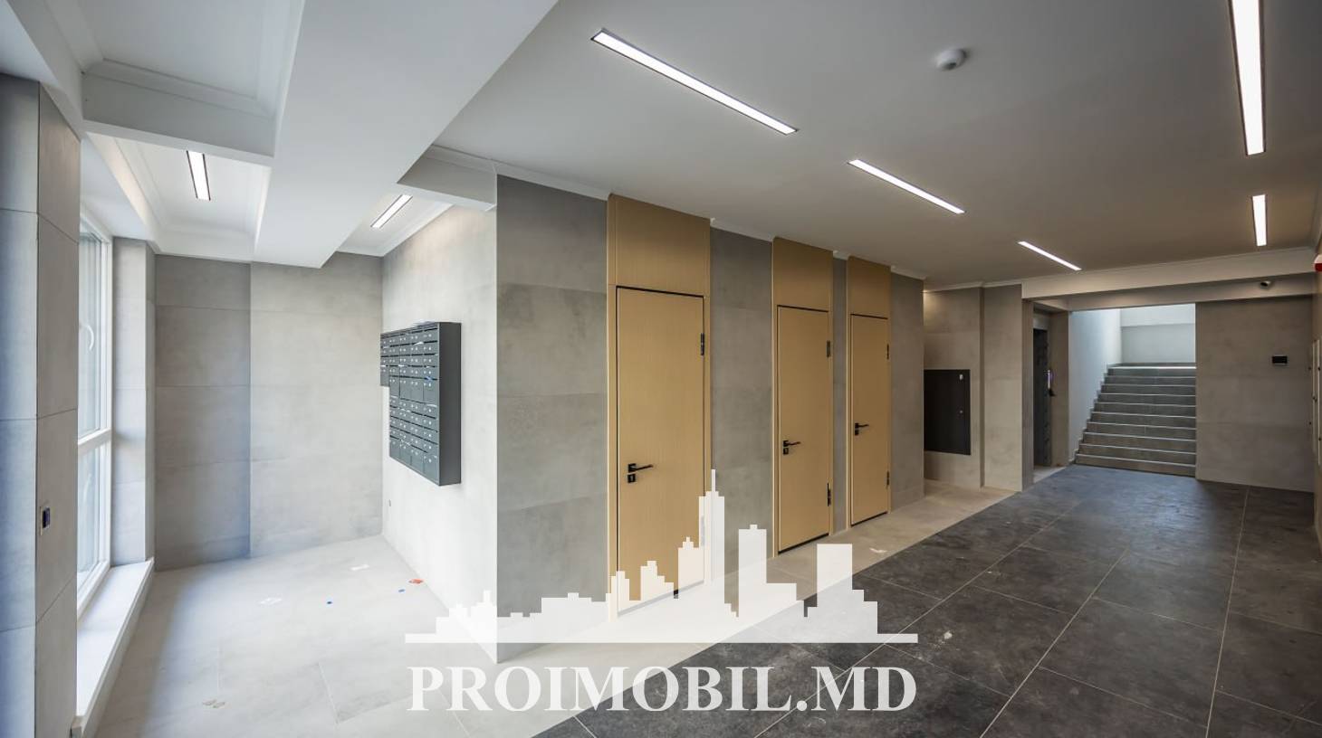 https://images.proimobil.md/BnyNg17H3kGhAZ1LIYTg5lyEtwaYSSyuUKI4Mz-zLzA/watermark:0.75:so:0:30:0.39/resize:fill:1460:816:1/gravity:ce/bG9jYWw6Ly8vZXN0YXRlL2xyLzlkOTA0OTRkLTNhNDUtNGZkYy05NWFlLWI3MmRjYTJlMTMwNy5qcGVn