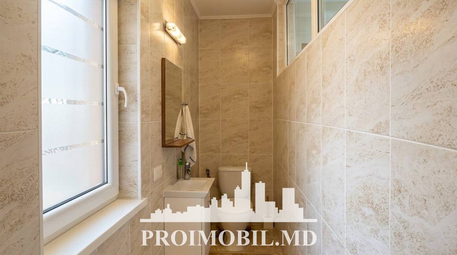 https://images.proimobil.md/Bs1K5jaGwDd_ZHNhma2d84bxU-ONCXYqSZfnfEXh5YY/watermark:0.75:so:0:30:0.39/resize:fill:1460:816:1/gravity:ce/bG9jYWw6Ly8vZXN0YXRlL2xyL2I5ZTc2NDNlLWZiM2UtNGE5Ny1hY2MwLWY1MmNiZWZiOTAwYy5qcGVn