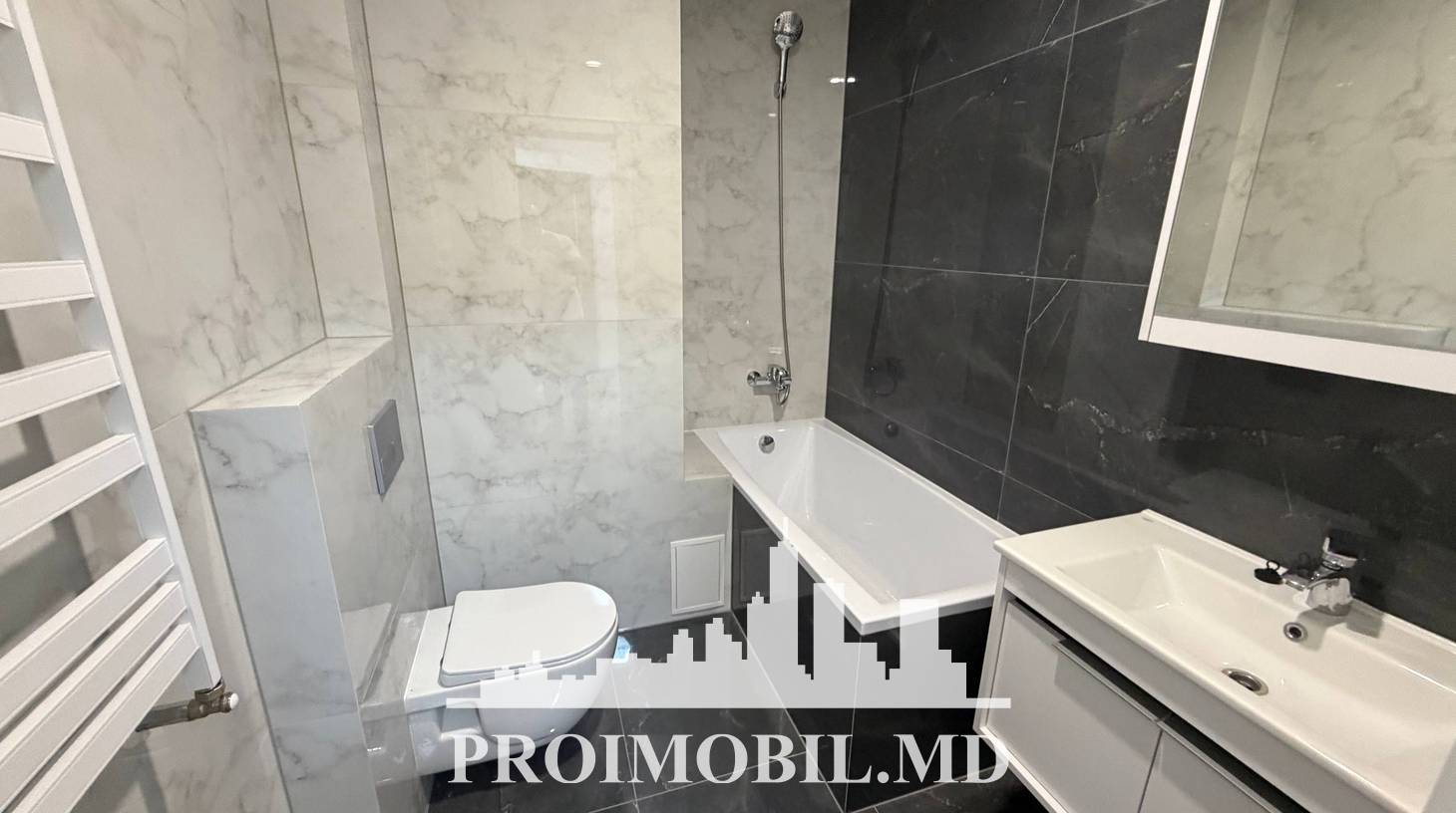 https://images.proimobil.md/Bs9bn_GF6V-Jdks8Bzg4itf8l-pIZalqB7_s4YEzu8g/watermark:0.75:so:0:30:0.39/resize:fill:1460:816:1/gravity:ce/bG9jYWw6Ly8vZXN0YXRlL2xyL2RjMmJiMWI3LWU0NGMtNGNjNS05Y2Q3LThkNWU5ZGUwMWE2YS5qcGVn