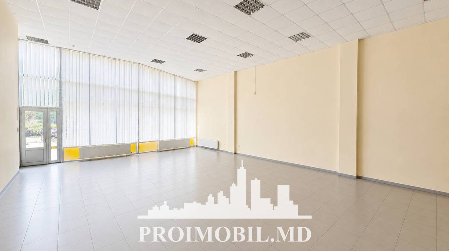 https://images.proimobil.md/Bt5SWyyiFCcxO-M24eFpZNUmIEp-QyKGheMLcvPK1SA/watermark:0.75:so:0:30:0.39/resize:fill:1460:816:1/gravity:ce/bG9jYWw6Ly8vZXN0YXRlL2xyLzkwYjQ0ZDg4LWMwNWMtNDMyNi1hMDU0LWI1Y2JhZDk1YjkzZi5qcGVn
