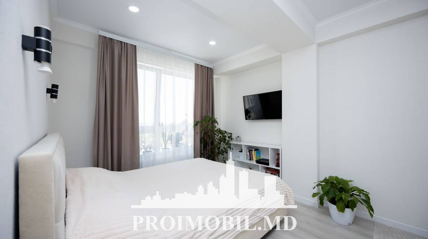 https://images.proimobil.md/BvYXxKi-5qzrT7lXvjGoI4sUzyHGb0enQ34cVYAmFY4/watermark:0.75:so:0:30:0.39/resize:fill:1460:816:1/gravity:ce/bG9jYWw6Ly8vZXN0YXRlL2xyLzczNGZlMzU2LTQyZmMtNDFmZi1iMGQwLTBhODZhODljMDEyZS5qcGVn