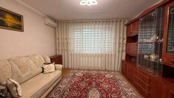 https://images.proimobil.md/BxrT4iCGtyXsr2inIQYDtEpluhAPUUYGsoHZecOxNXM/resize:fill:350:198:1/gravity:ce/bG9jYWw6Ly8vZXN0YXRlL2xyLzBjZmI3NzAwLWE5MzYtNDY3MS04ZjRlLWU1NDdhMjQ2ZjM1Yi5qcGVn