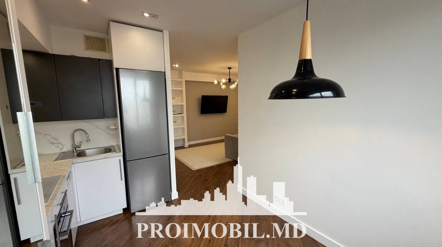 https://images.proimobil.md/BxxBx0MRoJO1Y1dQW8YXTv-sOetYKdI1OPWi9XlGSBY/watermark:0.75:so:0:30:0.39/resize:fill:1460:816:1/gravity:ce/bG9jYWw6Ly8vZXN0YXRlL2xyL2M1NTI4YzQ1LTVlZjctNGFiNy05MWJiLTZlZTE5MWZkMjczNS5qcGVn