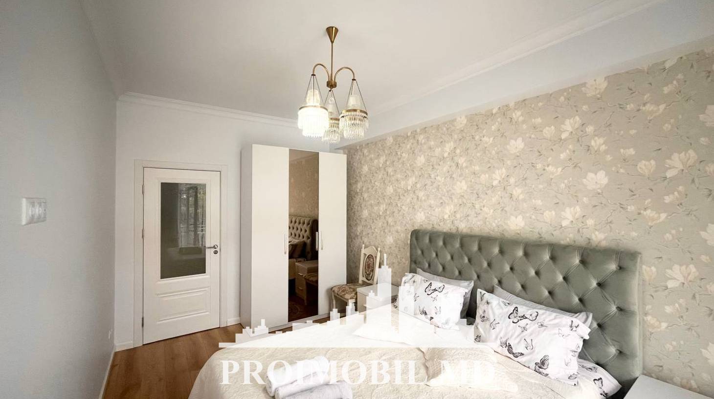 https://images.proimobil.md/Bz9nrk7HOzxH_8cPoiaU4N9rEemxfsy_5vB5c8IesaI/watermark:0.75:so:0:30:0.39/resize:fill:1460:816:1/gravity:ce/bG9jYWw6Ly8vZXN0YXRlL2xyLzU4MWYwNDhjLTk3NGEtNGQzNS05NTdiLWU2N2U4YjFhOWM0Zi5qcGVn