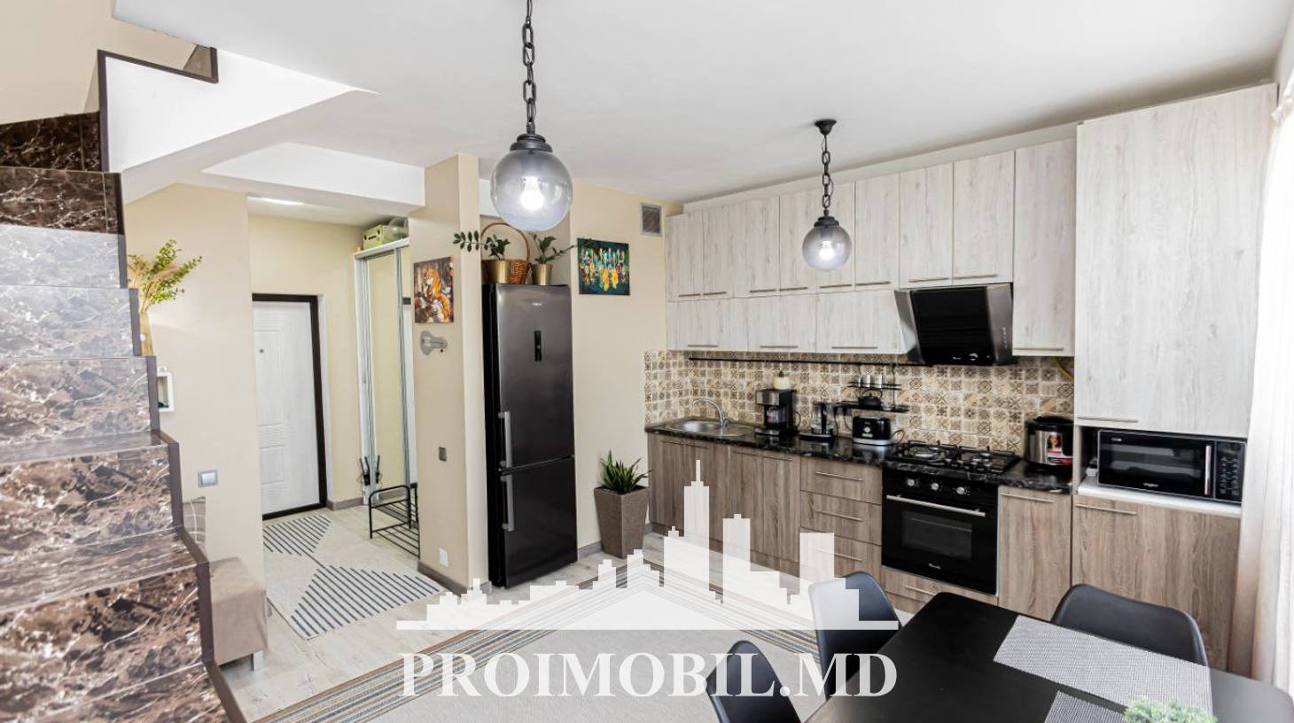 https://images.proimobil.md/C0CwrE68M-xhbj-5TB8buiuuyIQodSyK9xZFFoNSPTU/watermark:0.75:so:0:30:0.39/resize:fill:1460:816:1/gravity:ce/bG9jYWw6Ly8vZXN0YXRlL2xyLzE4MzEwZTBhLTViNGUtNDc2Ni04NTVlLTgxNWNmNzVmMTg0ZS5qcGVn