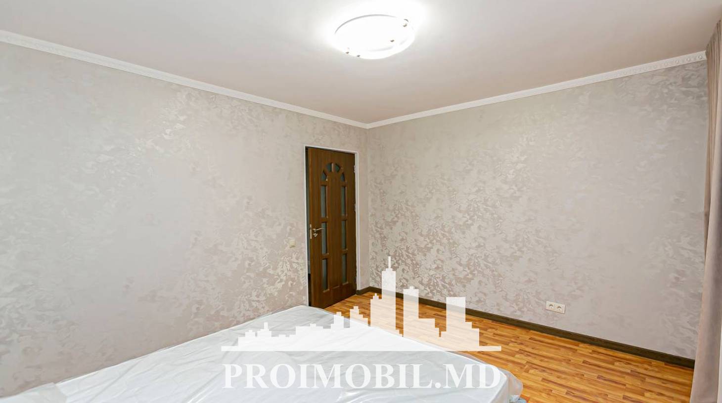 https://images.proimobil.md/C3i_yZv8JEgo7HlPDfPjs8GsWDcyz1owiHchnzlMxy8/watermark:0.75:so:0:30:0.39/resize:fill:1460:816:1/gravity:ce/bG9jYWw6Ly8vZXN0YXRlL2xyL2NhZWY5ODY4LWM2YWItNDJmNi1iMjk0LTZlNTIyMjFiNzYxYy5qcGVn