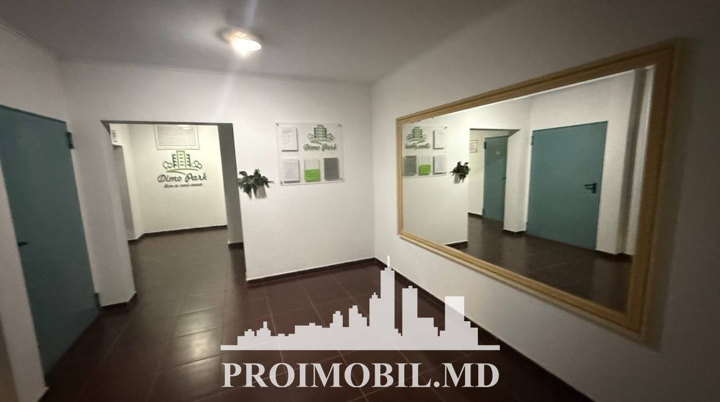 https://images.proimobil.md/CDzqC4b6hM7_NfjVq27Ug8jDTXm41ycxhVpKN8FmpA4/watermark:0.75:so:0:30:0.39/resize:fill:1460:816:1/gravity:ce/bG9jYWw6Ly8vZXN0YXRlL2xyLzc3MjUwNDRjLTYyOTUtNGQ4ZS05YjA1LTEyMWEzMTE5YTUxYS5qcGVn