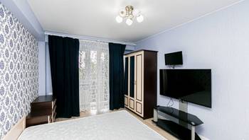 https://images.proimobil.md/CPBrATD99URIXD3G_WjtG0Jd2emq8CAwEUO5JZcxy84/resize:fill:350:198:1/gravity:ce/bG9jYWw6Ly8vZXN0YXRlL2xyL2Y2YmJmZWU1LTY0YWItNDQ5ZC1iZjQxLTVjNDg5OTAyNmM3MS5qcGVn