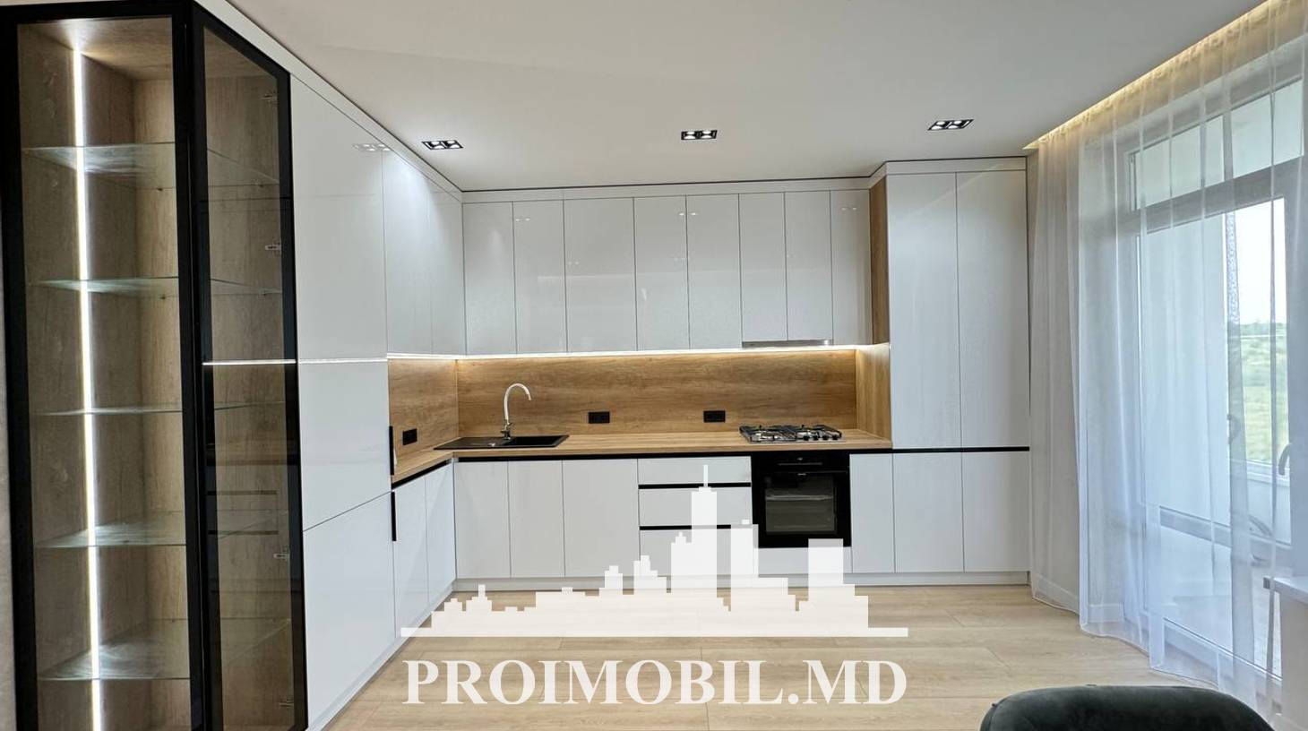 https://images.proimobil.md/CU3J1bRfaF9nXRWq5OmGC7i_5Mtcpywy1lOYzj7KVDY/watermark:0.75:so:0:30:0.39/resize:fill:1460:816:1/gravity:ce/bG9jYWw6Ly8vZXN0YXRlL2xyL2I5NWI1NDNkLTgyNTktNDI4NC1iYzhiLWE4NWRkYTJjNDcxMi5qcGVn